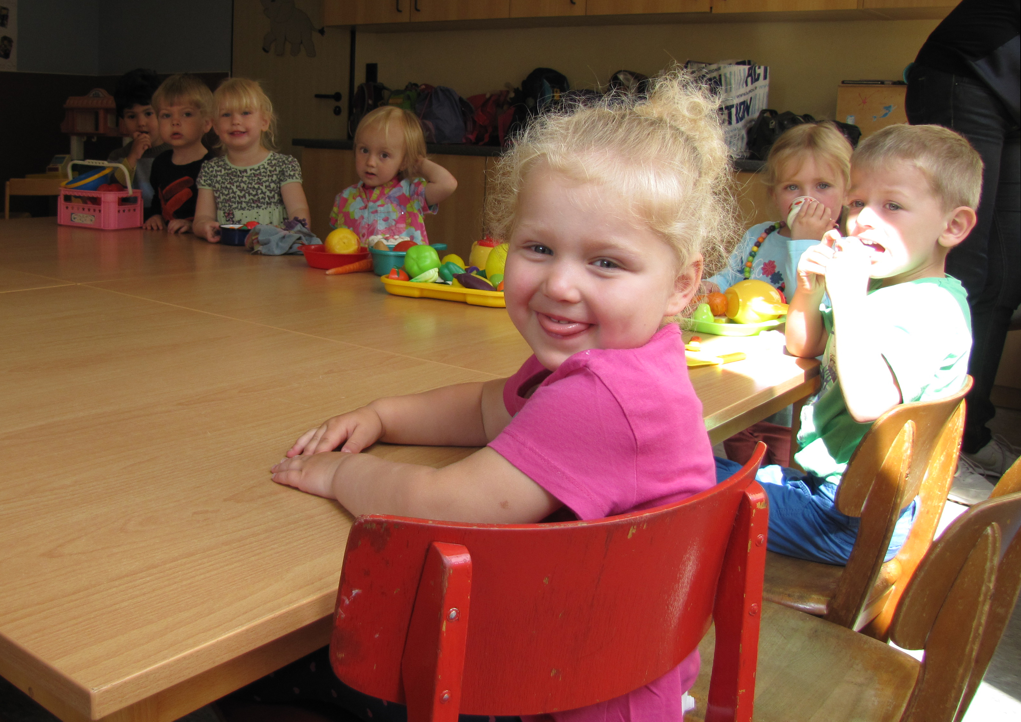 Englisch in Bewegung - Wörter, Geschichten, Reime und Lieder